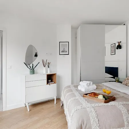 아파트 Serenty - 2Br - Arc De Triomphe & Champs-Elysees