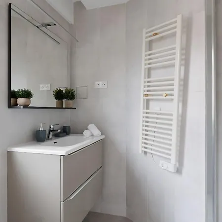 Serenty - 2br - Arc De Triomphe & Champs-elysees Apartmán
